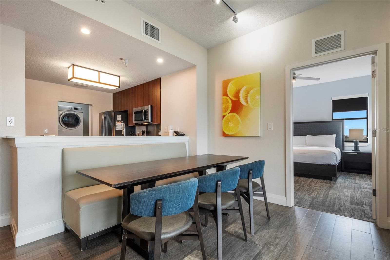 Condo - Hotel at 14501 GROVE RESORT AVE #2542, WINTER GARDEN, photo 37 of 80