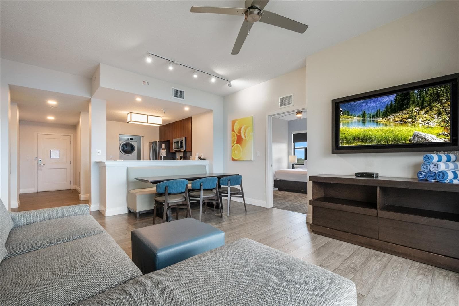 Condo - Hotel at 14501 GROVE RESORT AVE #2542, WINTER GARDEN, photo 47 of 80