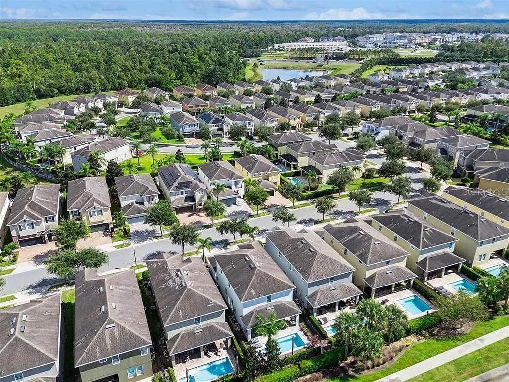 Single Family Residence at 310 PENDANT CT, KISSIMMEE, photo 37 of 77