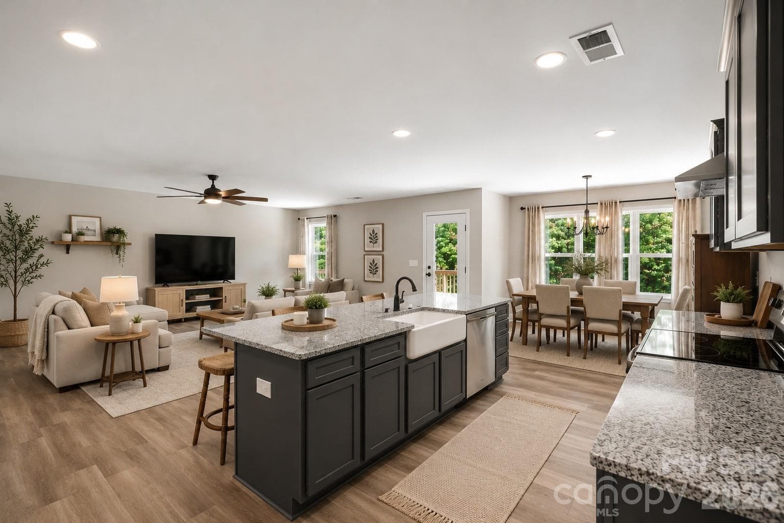 Single Family Residence at 4335 Palmer Lloyd Road, Lancaster, photo 5 of 31