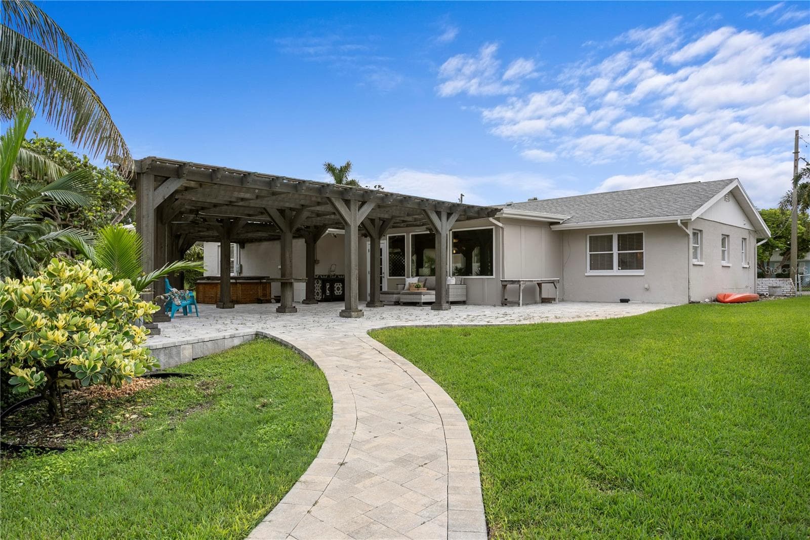 Single Family Residence at 4051 14TH ST NE, ST PETERSBURG, photo 14 of 56