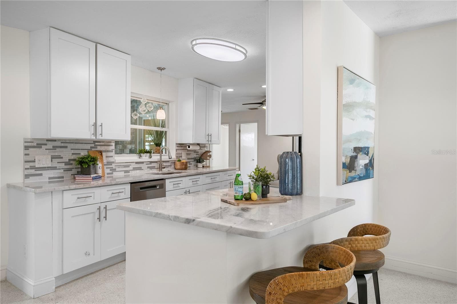 Single Family Residence at 4051 14TH ST NE, ST PETERSBURG, photo 5 of 56