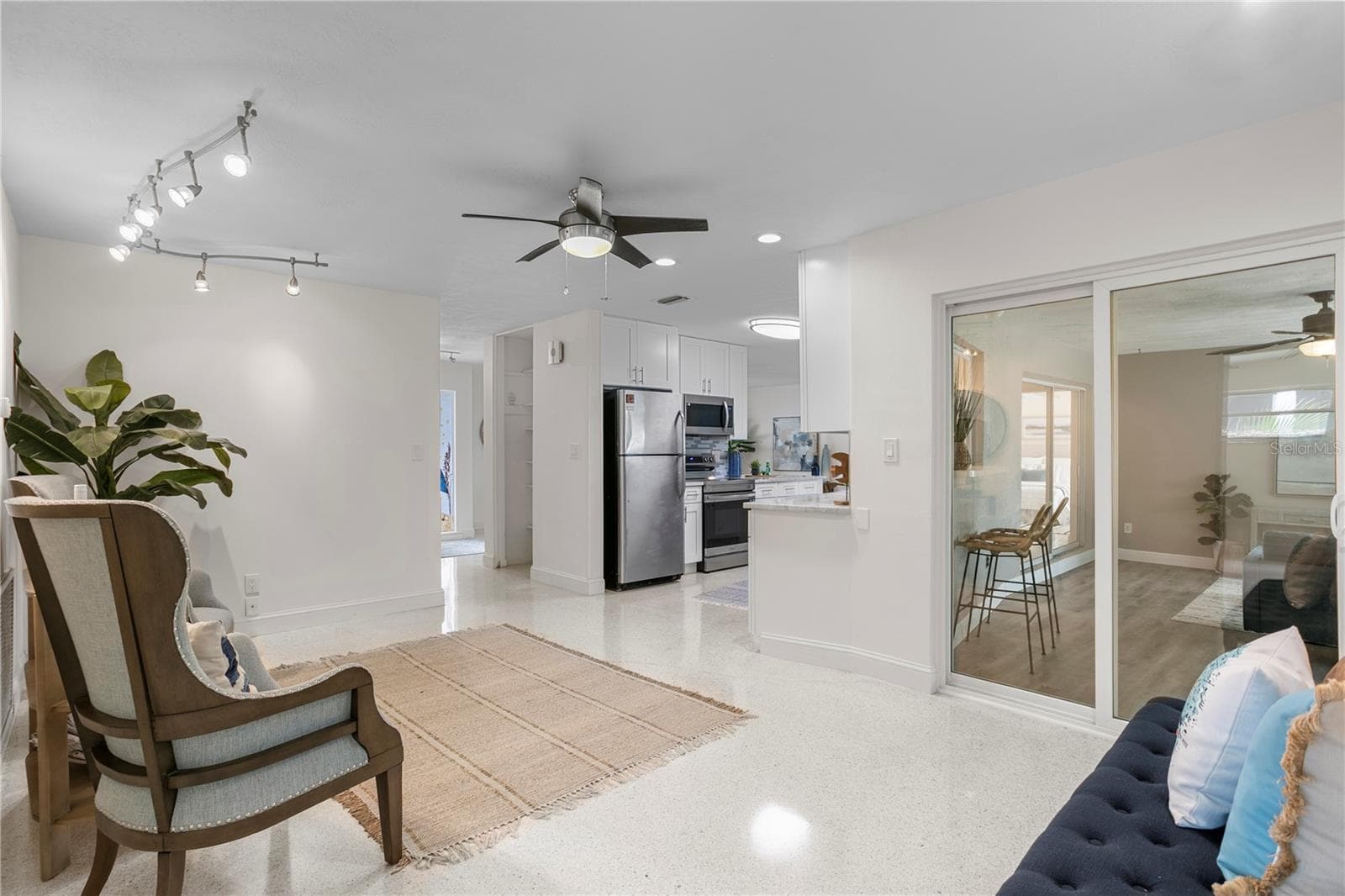 Single Family Residence at 4051 14TH ST NE, ST PETERSBURG, photo 36 of 56