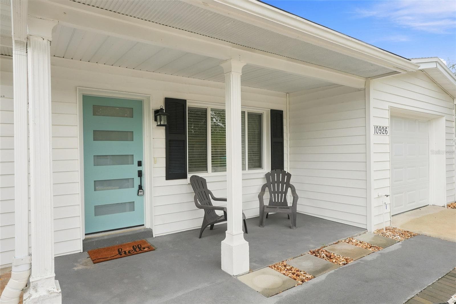 Single Family Residence at 10926 TEMPLE AVE, SEMINOLE, photo 3 of 40