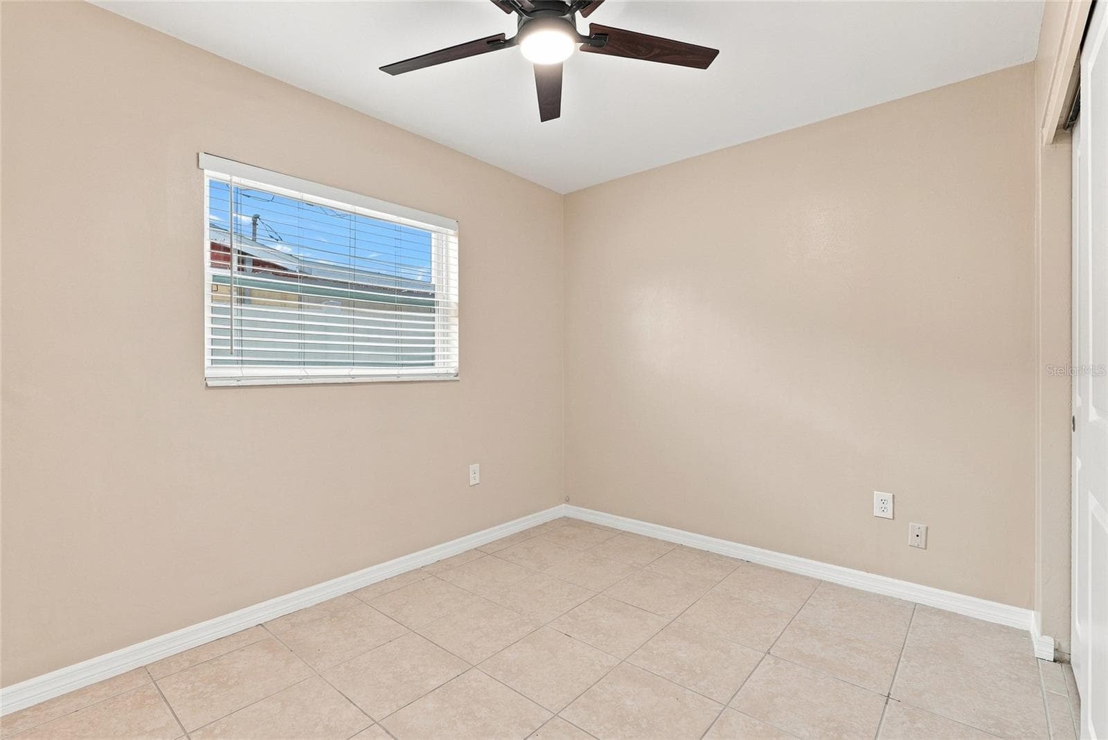 Single Family Residence at 10926 TEMPLE AVE, SEMINOLE, photo 20 of 40
