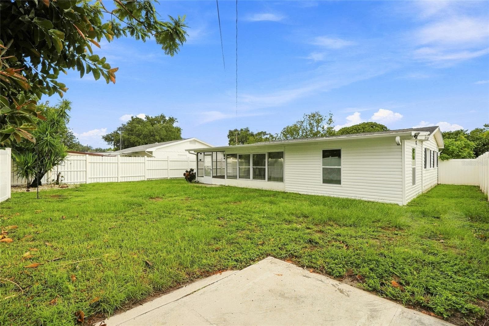 Single Family Residence at 10926 TEMPLE AVE, SEMINOLE, photo 32 of 40