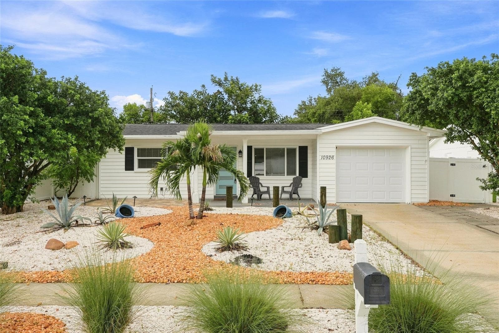 Single Family Residence at 10926 TEMPLE AVE, SEMINOLE, photo 33 of 40
