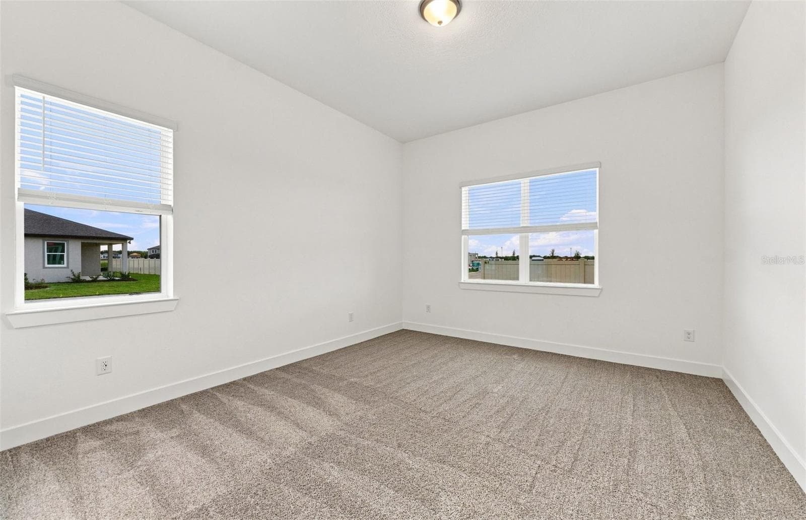 Owner's Suite - 17056 CANARY TRL, PARRISH