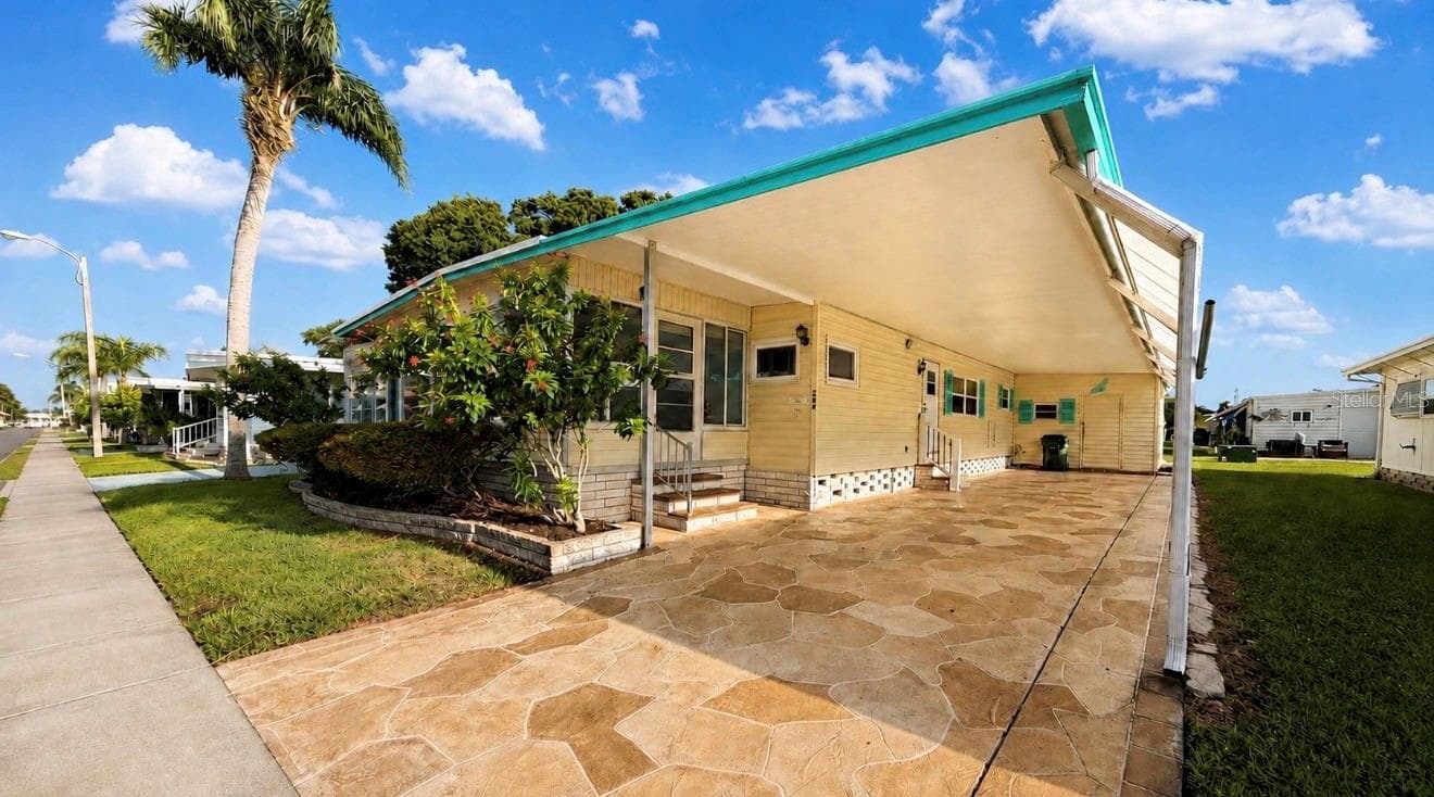 Beautiful decorative extended Driveway - 1100 BELCHER RD S #304, LARGO