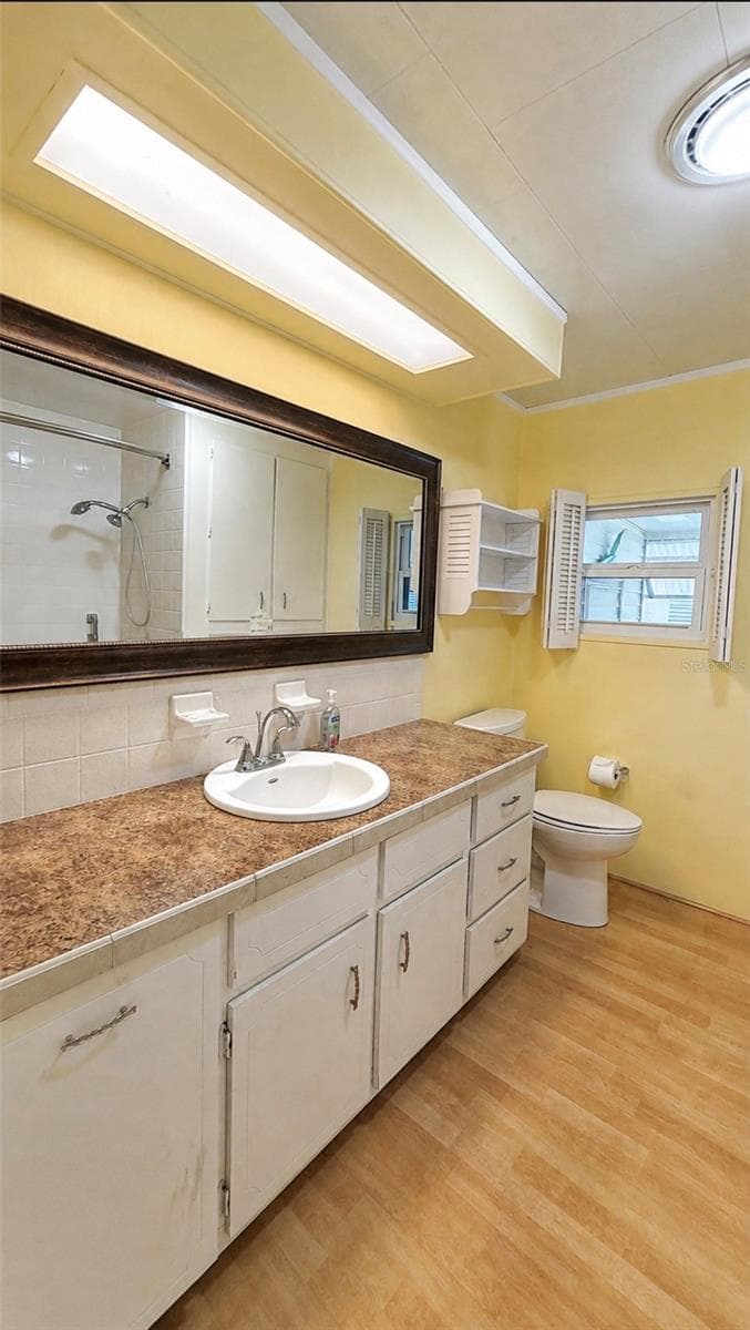 Hallway bathroom - 1100 BELCHER RD S #304, LARGO