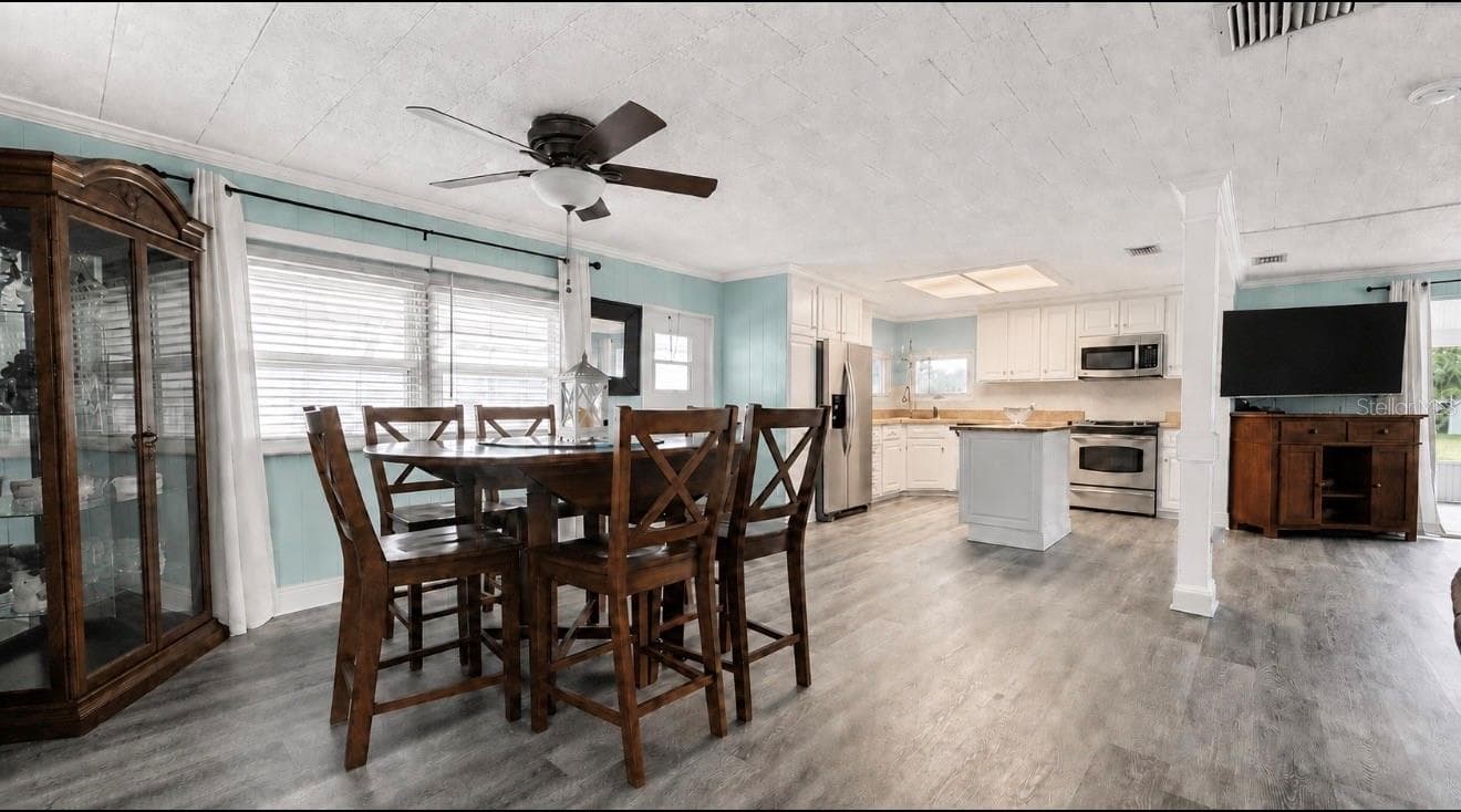 Dining room - 1100 BELCHER RD S #304, LARGO