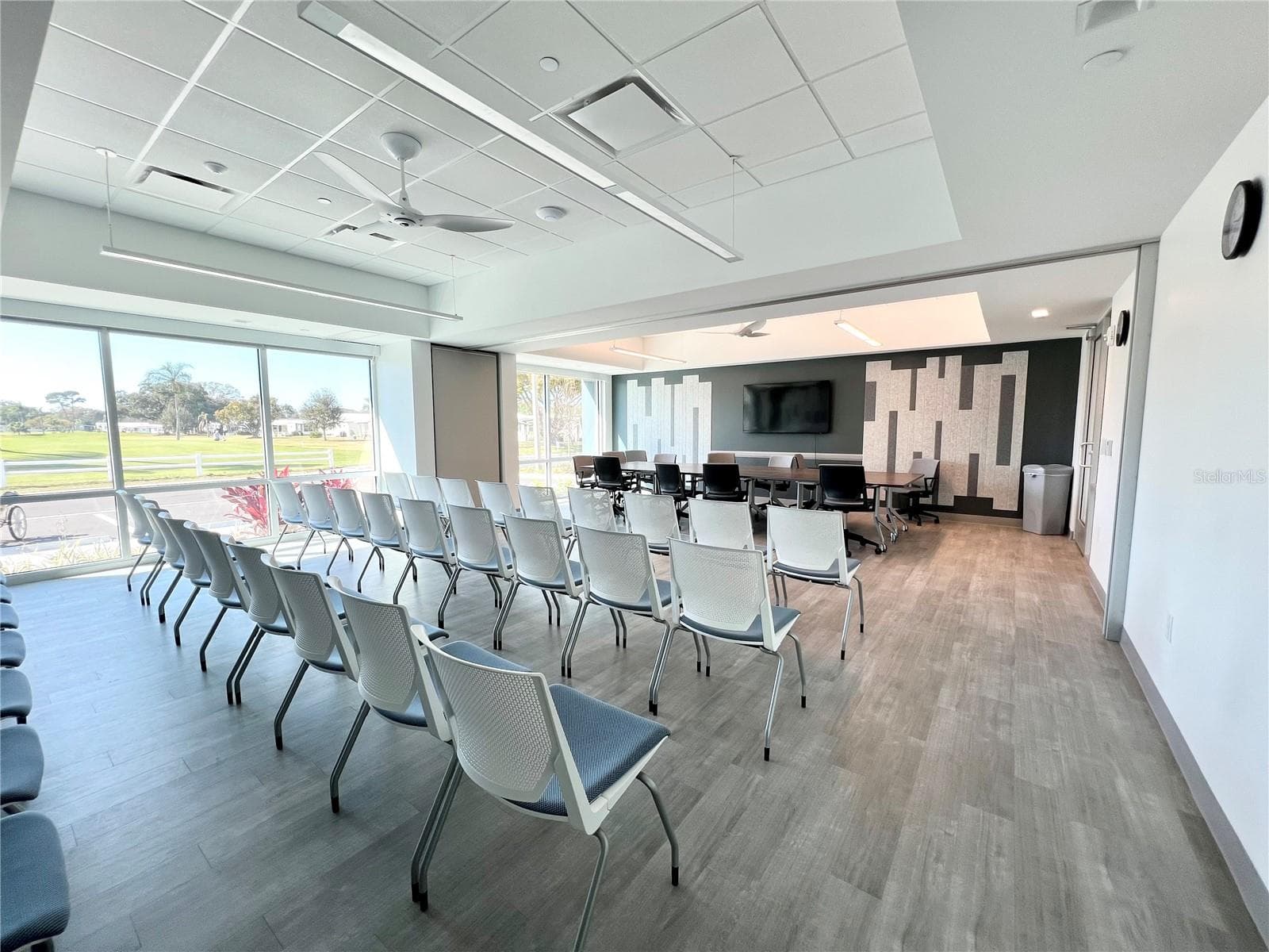 Meeting room - 1100 BELCHER RD S #304, LARGO