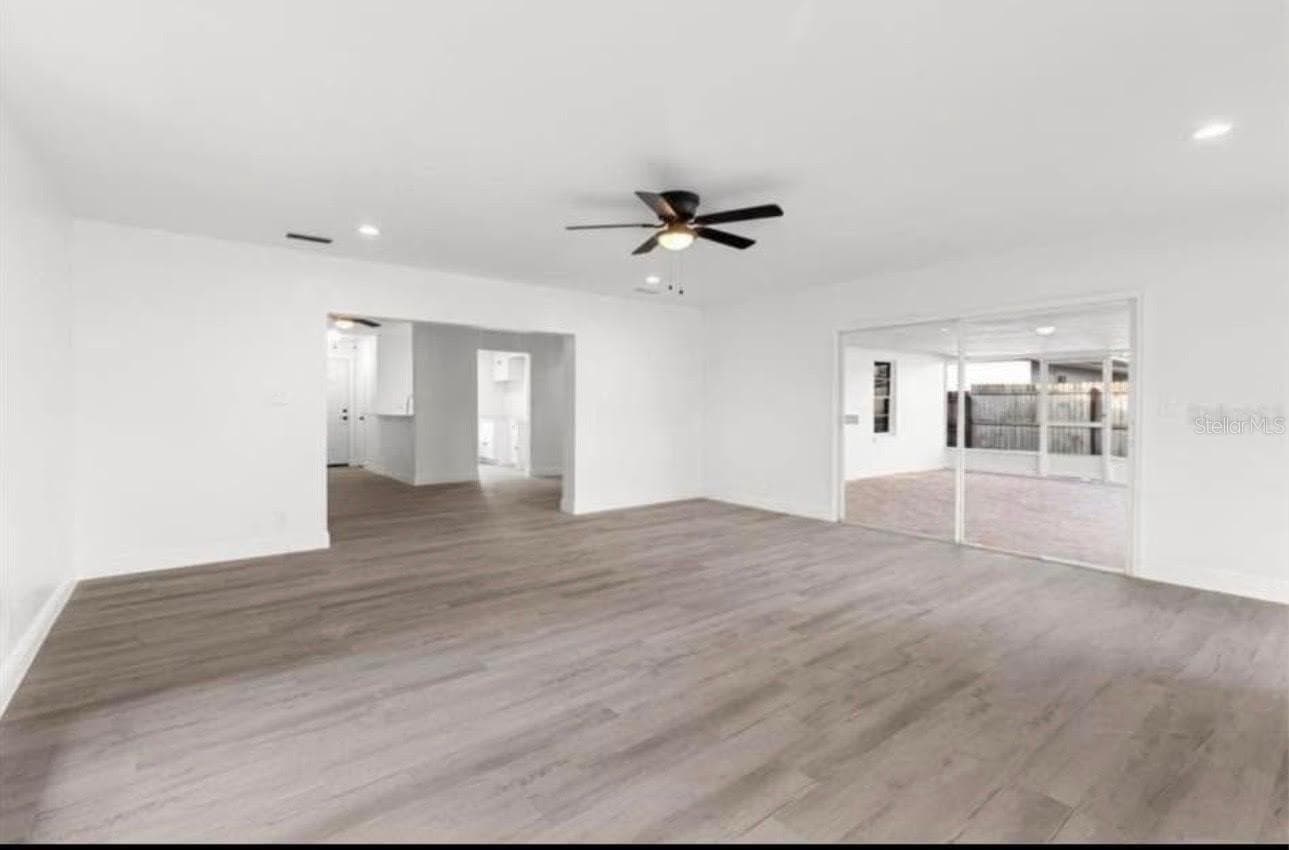 Single Family Residence at 14915 GENTILLY PL, TAMPA, photo 5 of 22