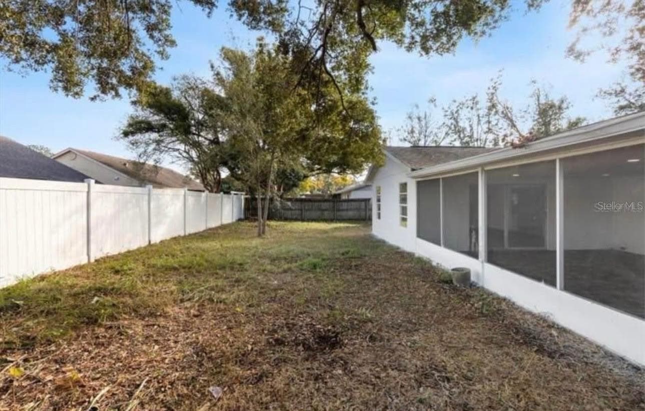 Single Family Residence at 14915 GENTILLY PL, TAMPA, photo 17 of 22