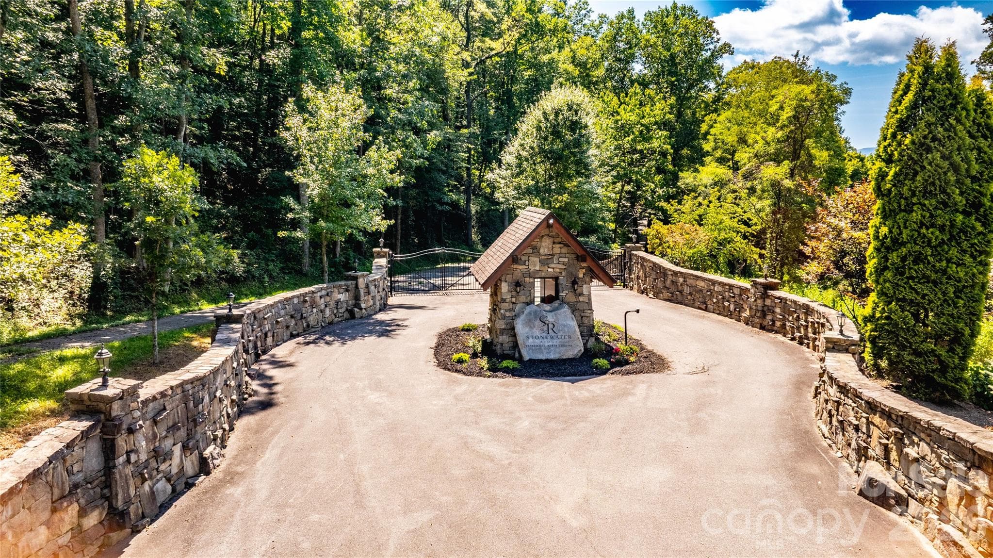19 Estate Drive