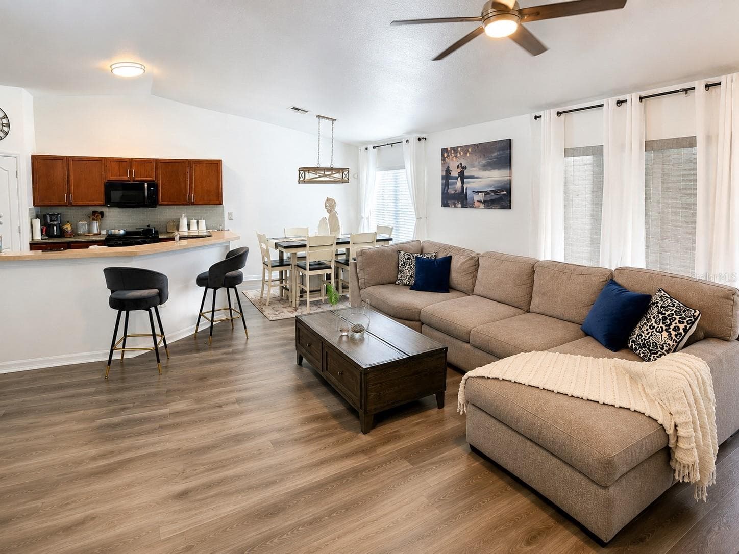 Living Room - 9645 ROLLING CIR, SAN ANTONIO