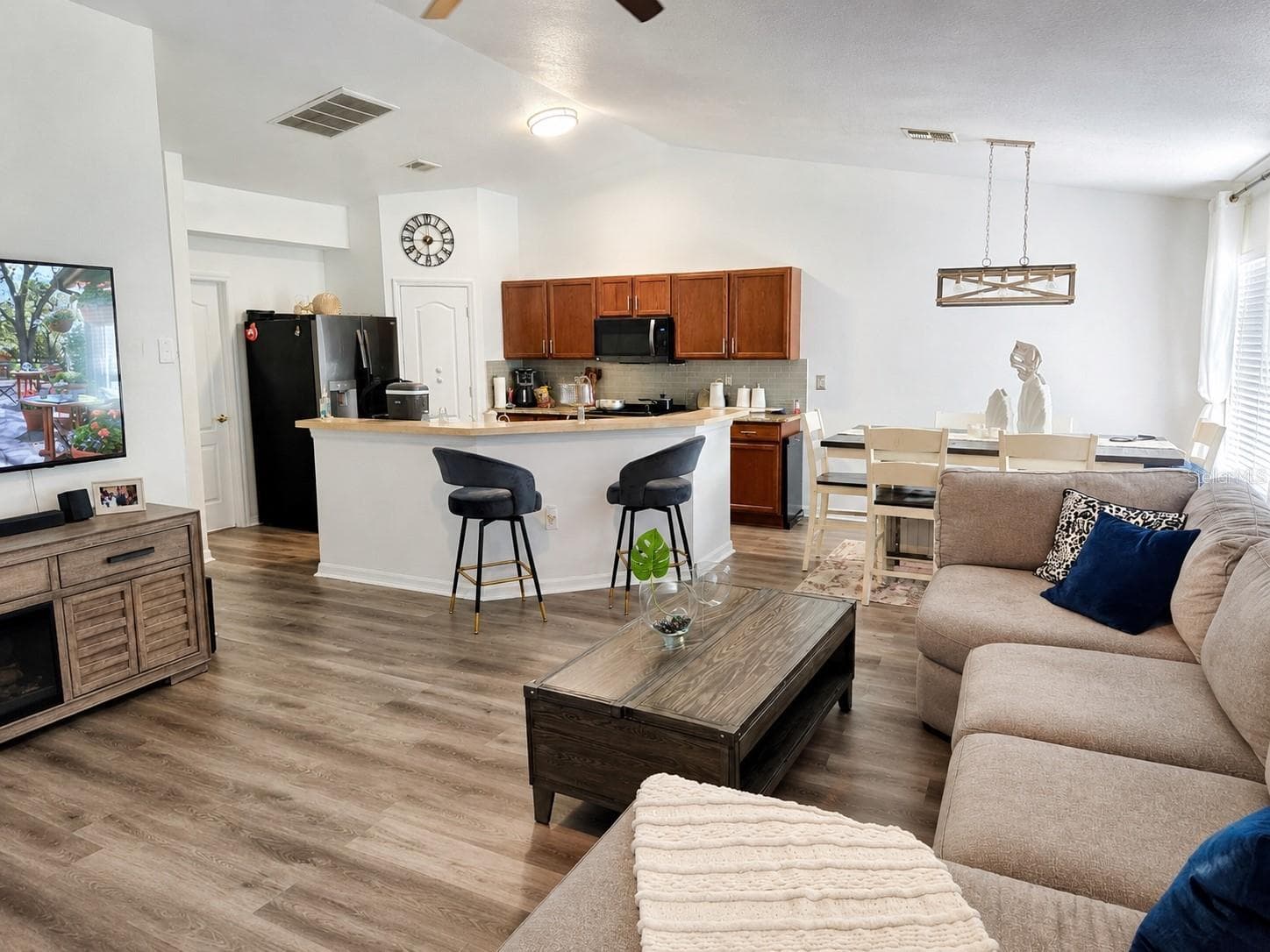 Open Concept Combo - 9645 ROLLING CIR, SAN ANTONIO