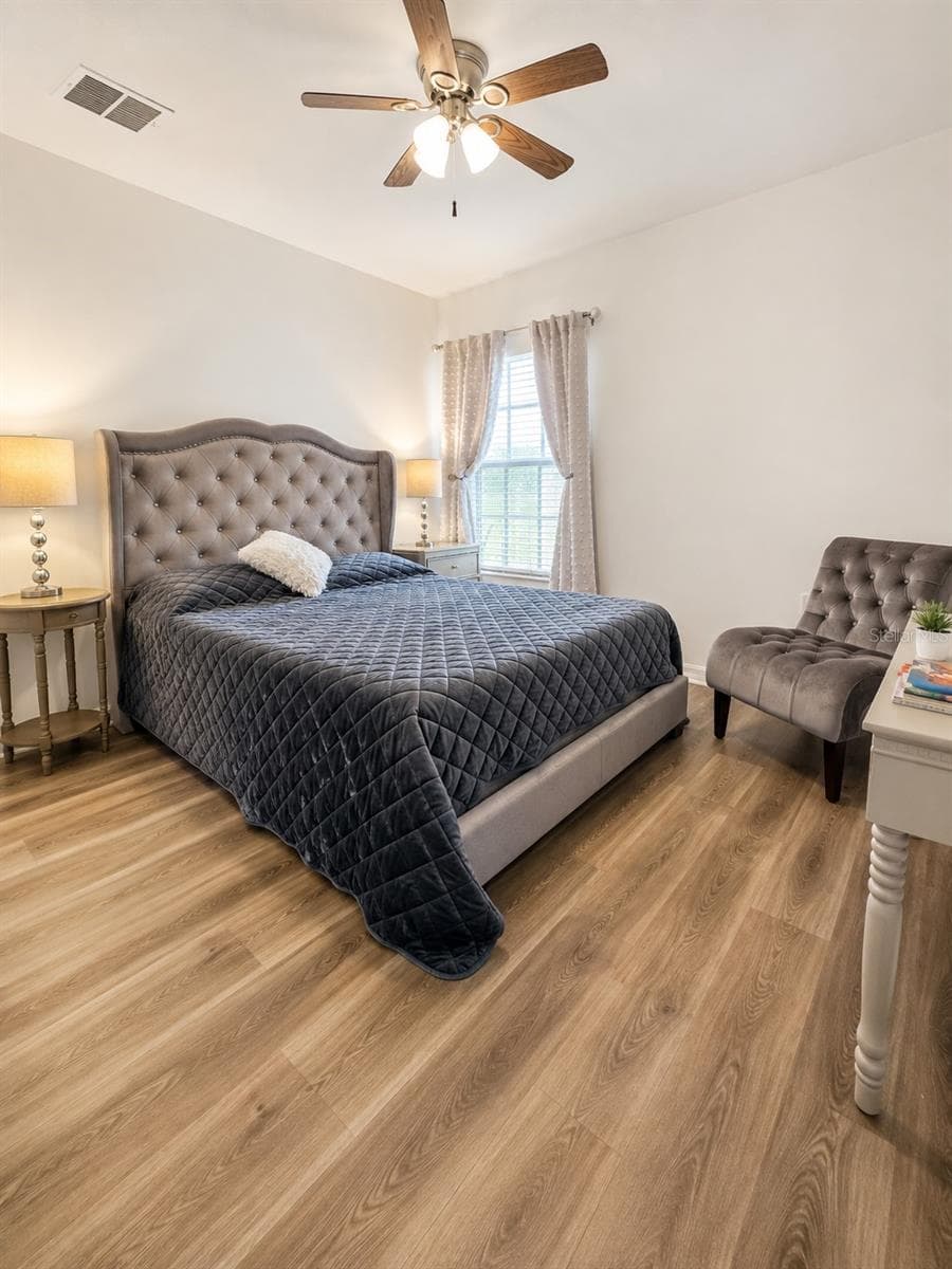 Seondary Bedroom - 9645 ROLLING CIR, SAN ANTONIO