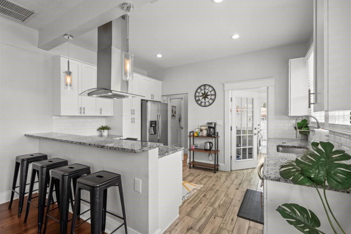 Single Family Residence at 7002 N CAMERON AVE, TAMPA, photo 19 of 44