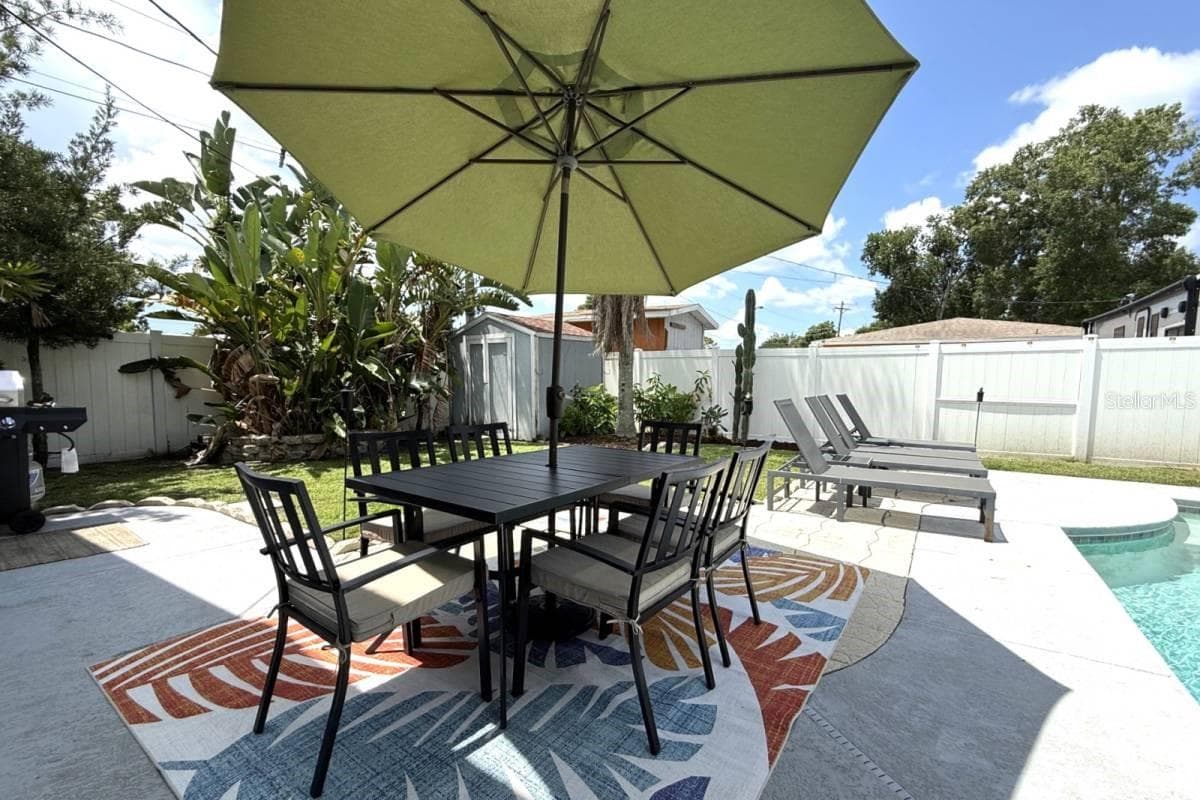 Single Family Residence at 7002 N CAMERON AVE, TAMPA, photo 43 of 44