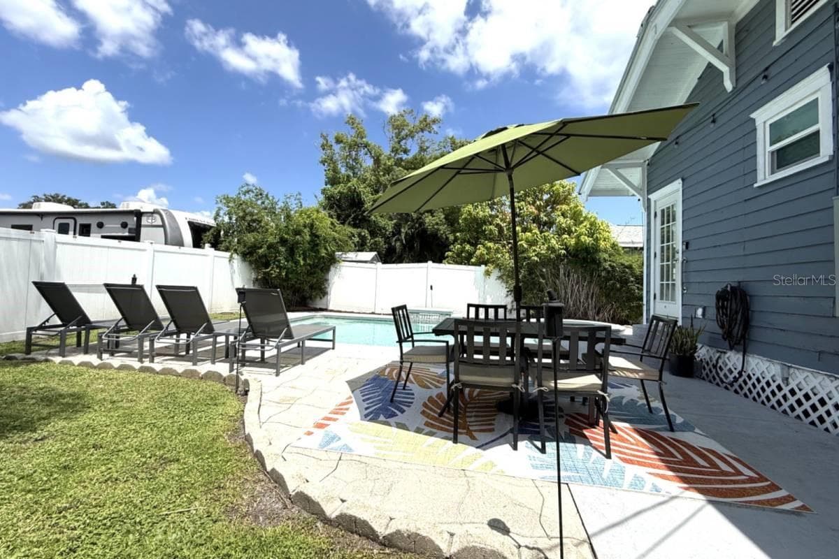 Single Family Residence at 7002 N CAMERON AVE, TAMPA, photo 44 of 44