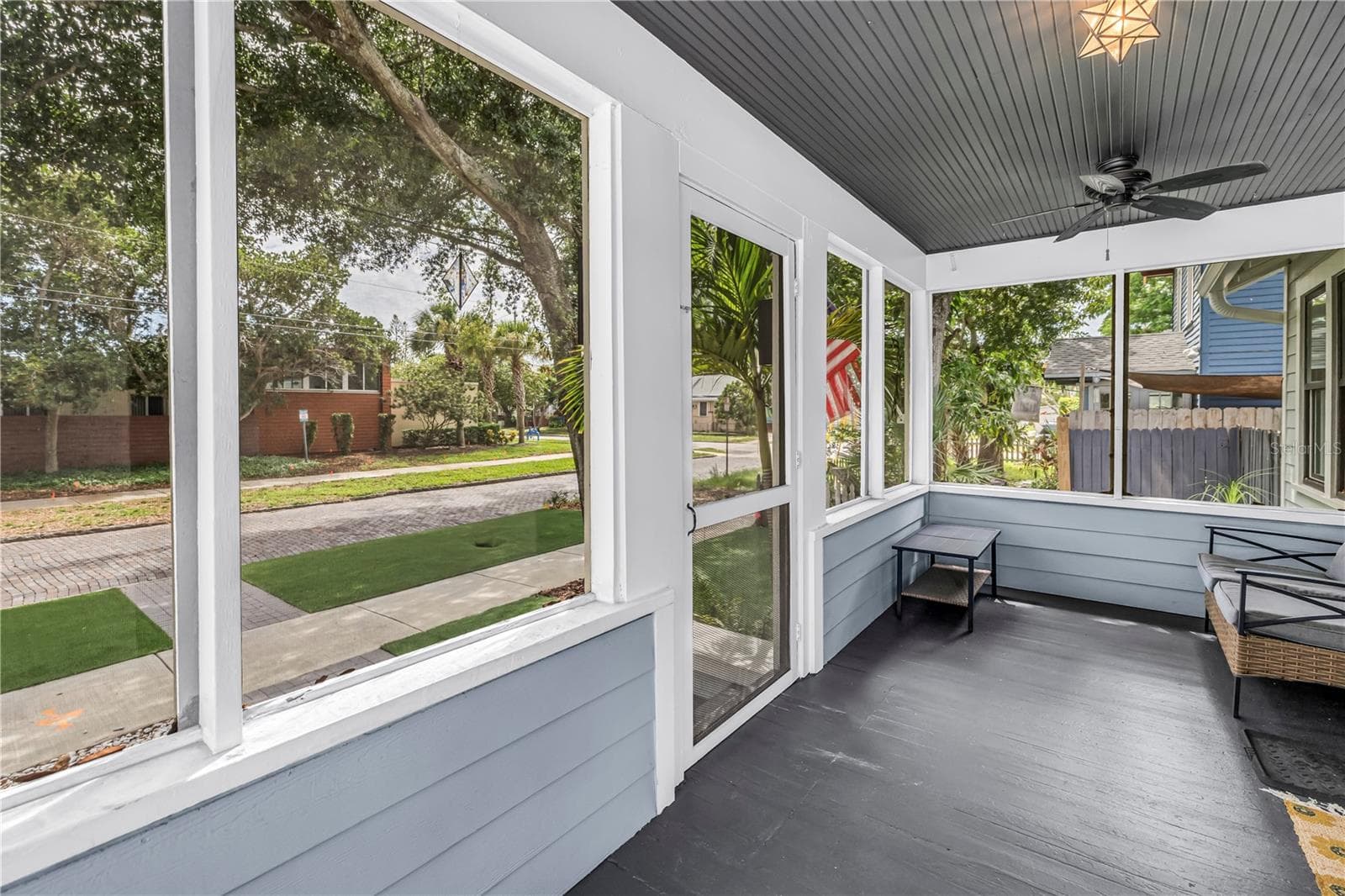 Single Family Residence at 1323 7TH AVE N, ST PETERSBURG, photo 8 of 51