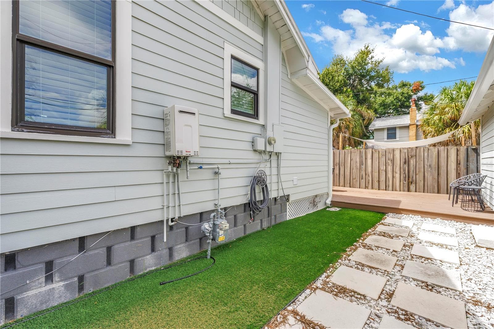 Single Family Residence at 1323 7TH AVE N, ST PETERSBURG, photo 47 of 51