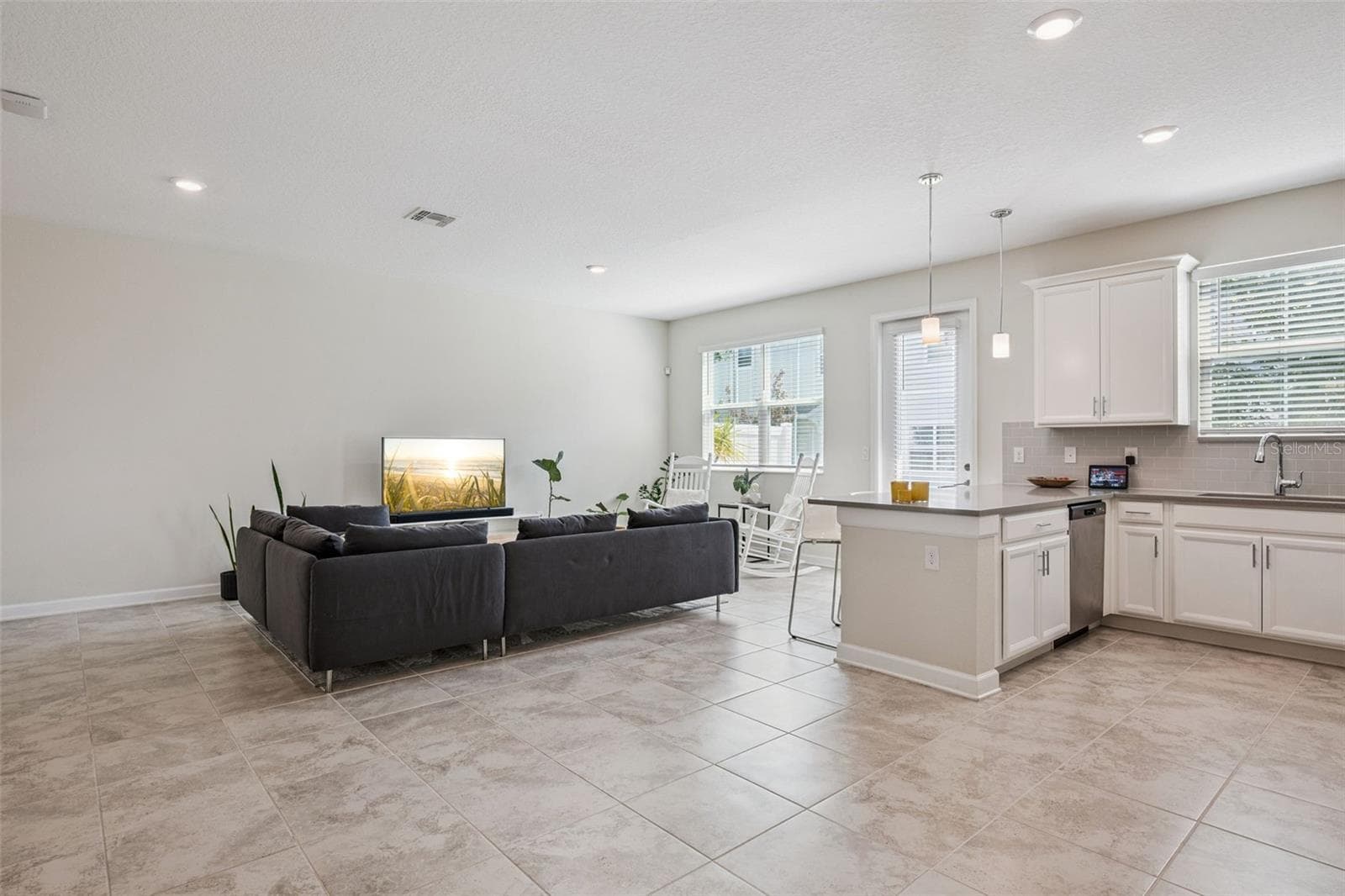 Townhouse at 2927 SENTENCE ST, KISSIMMEE, photo 6 of 66