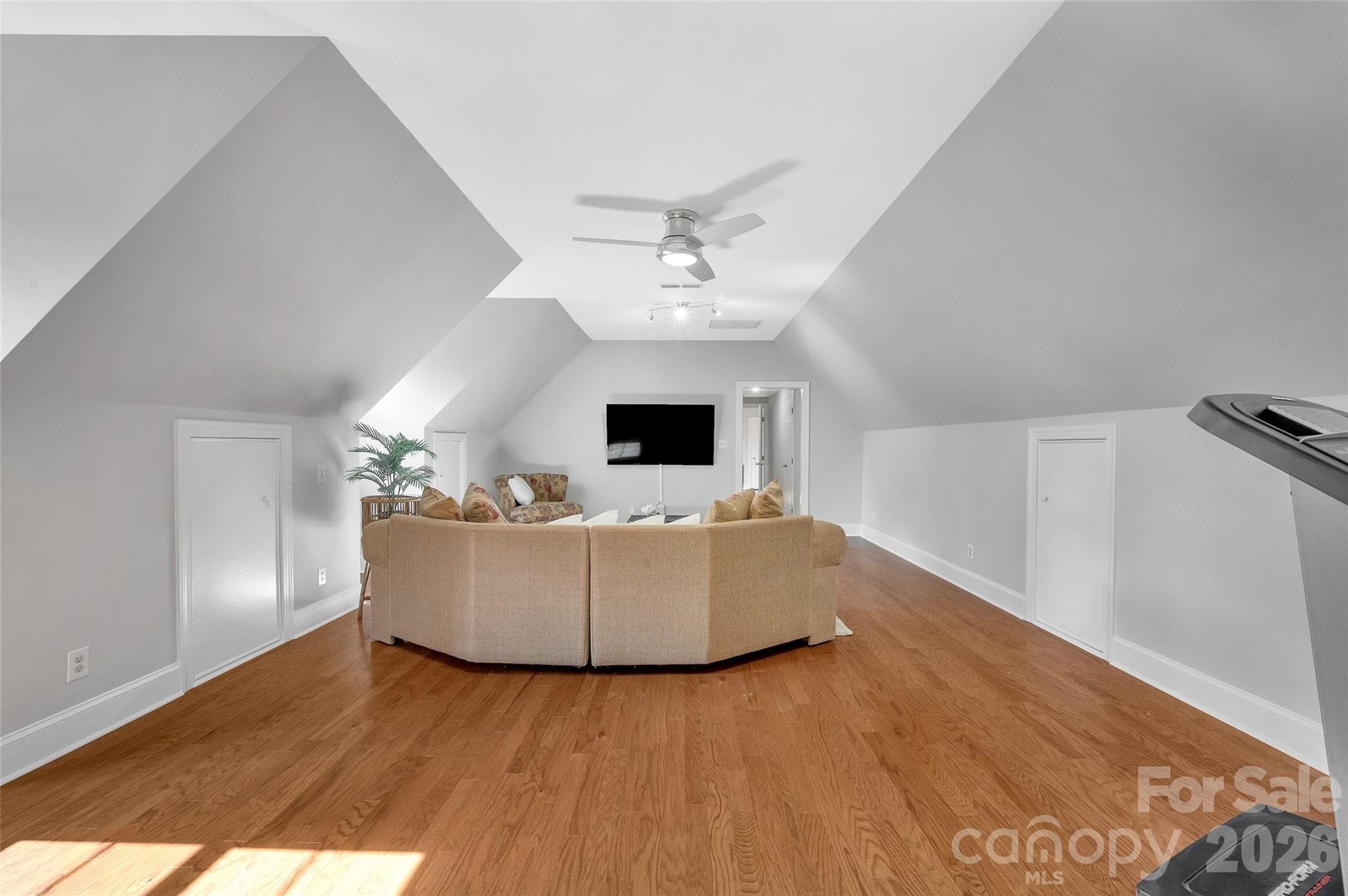 Flex 2 - 10108 Lampkin Way, Charlotte