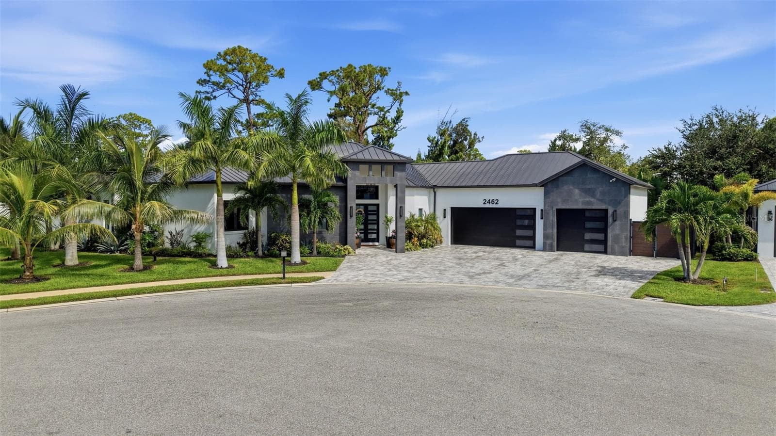 Single Family Residence at 2462 MISSARA LN, SARASOTA, photo 3 of 84