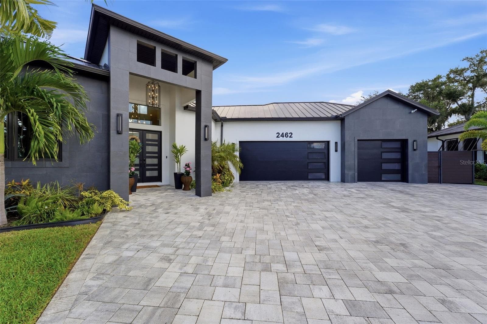 Single Family Residence at 2462 MISSARA LN, SARASOTA, photo 6 of 84