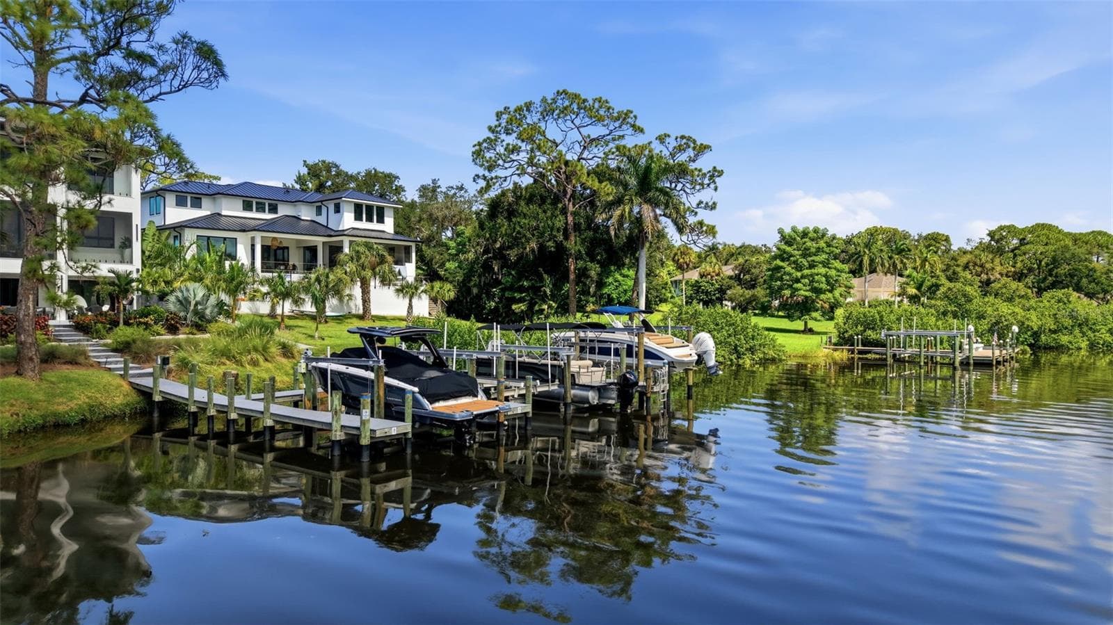 Single Family Residence at 2462 MISSARA LN, SARASOTA, photo 69 of 84
