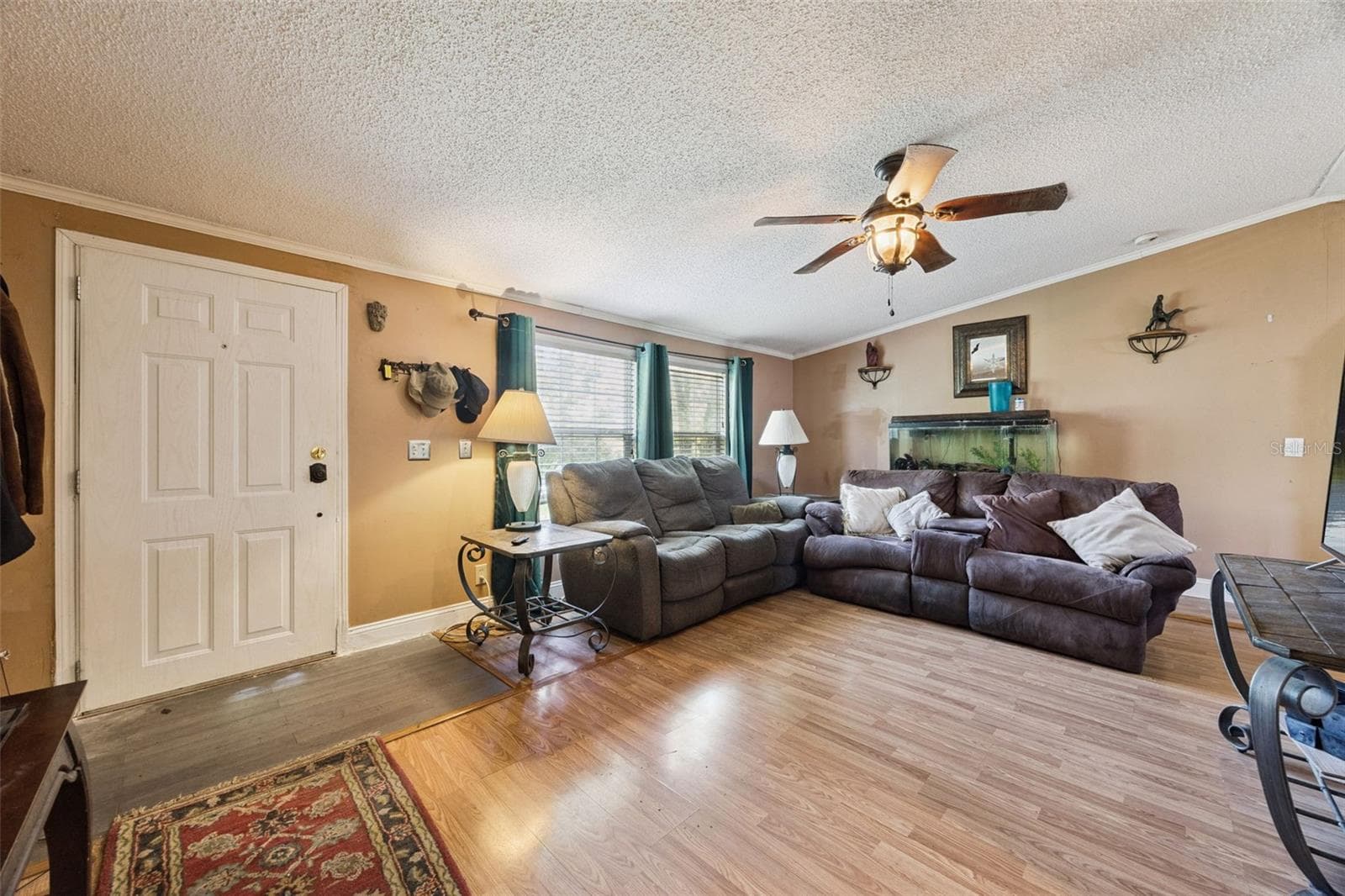 Manufactured Home at 680 WILD ACRES RD, OSTEEN, photo 3 of 46