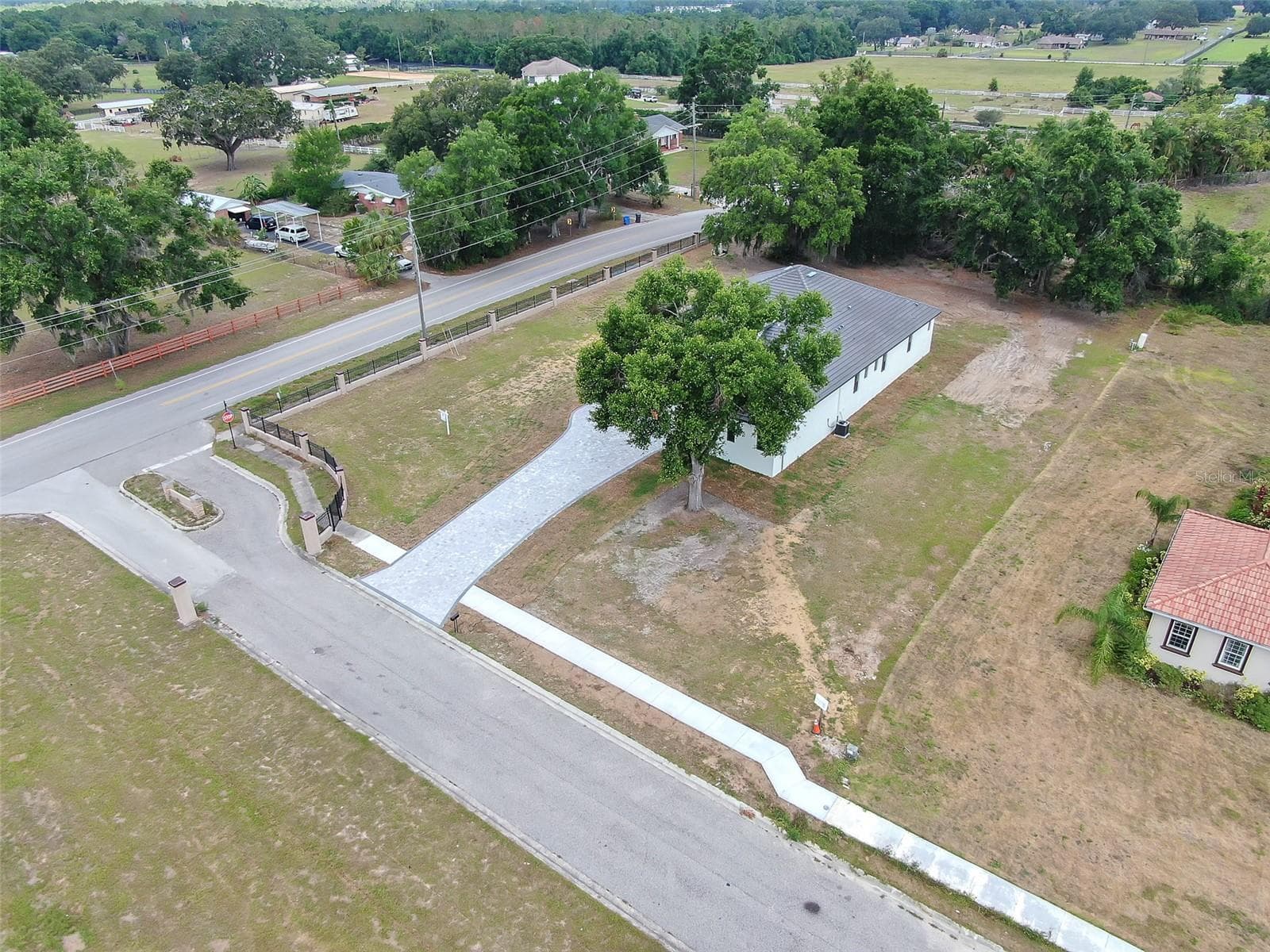 Single Family Residence at 11921 FORT KING HWY, THONOTOSASSA, photo 62 of 77