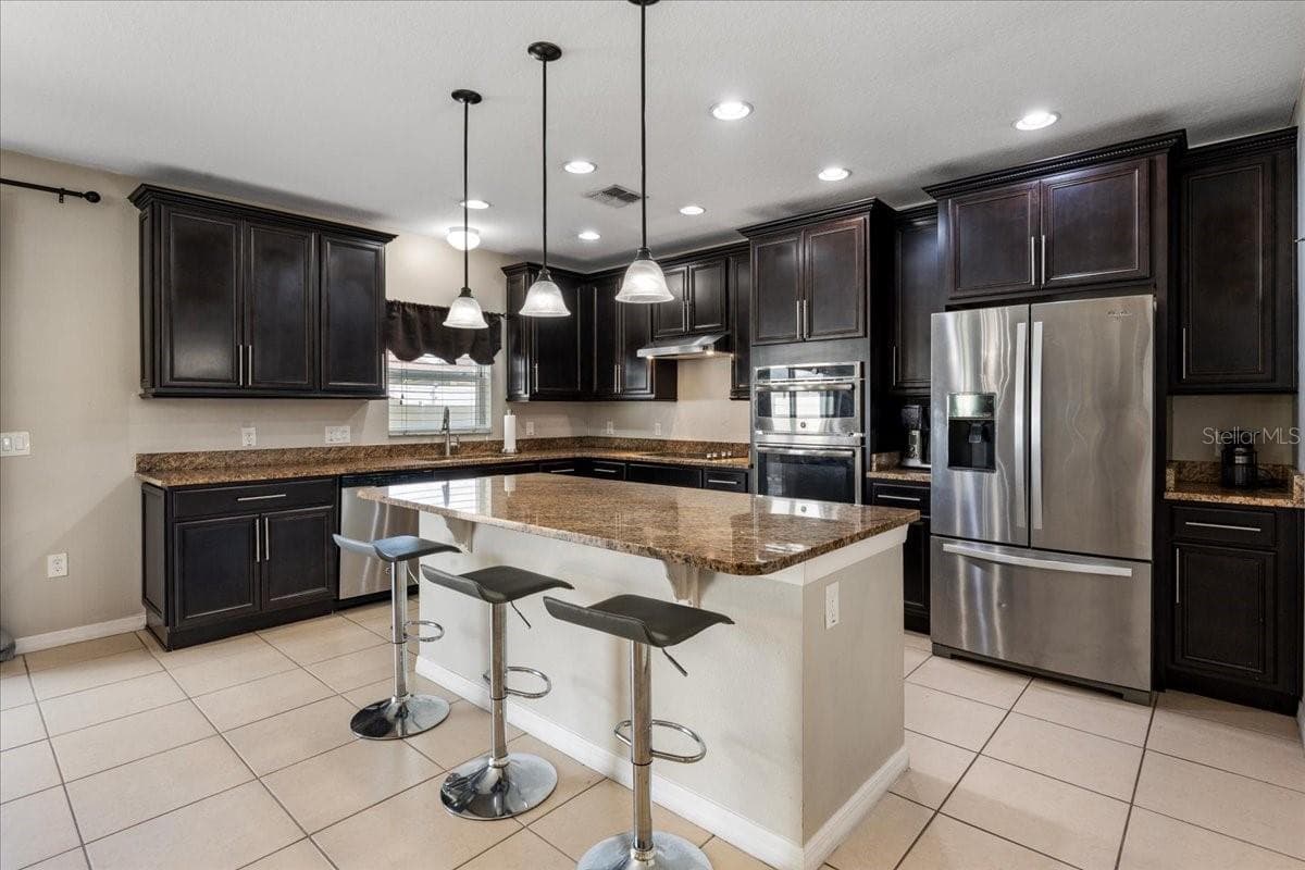 Single Family Residence at 2226 TAYLOR CREEK CT, KISSIMMEE, photo 6 of 41
