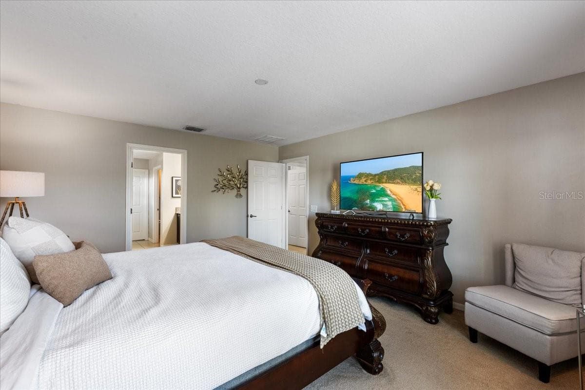 Single Family Residence at 2226 TAYLOR CREEK CT, KISSIMMEE, photo 12 of 41
