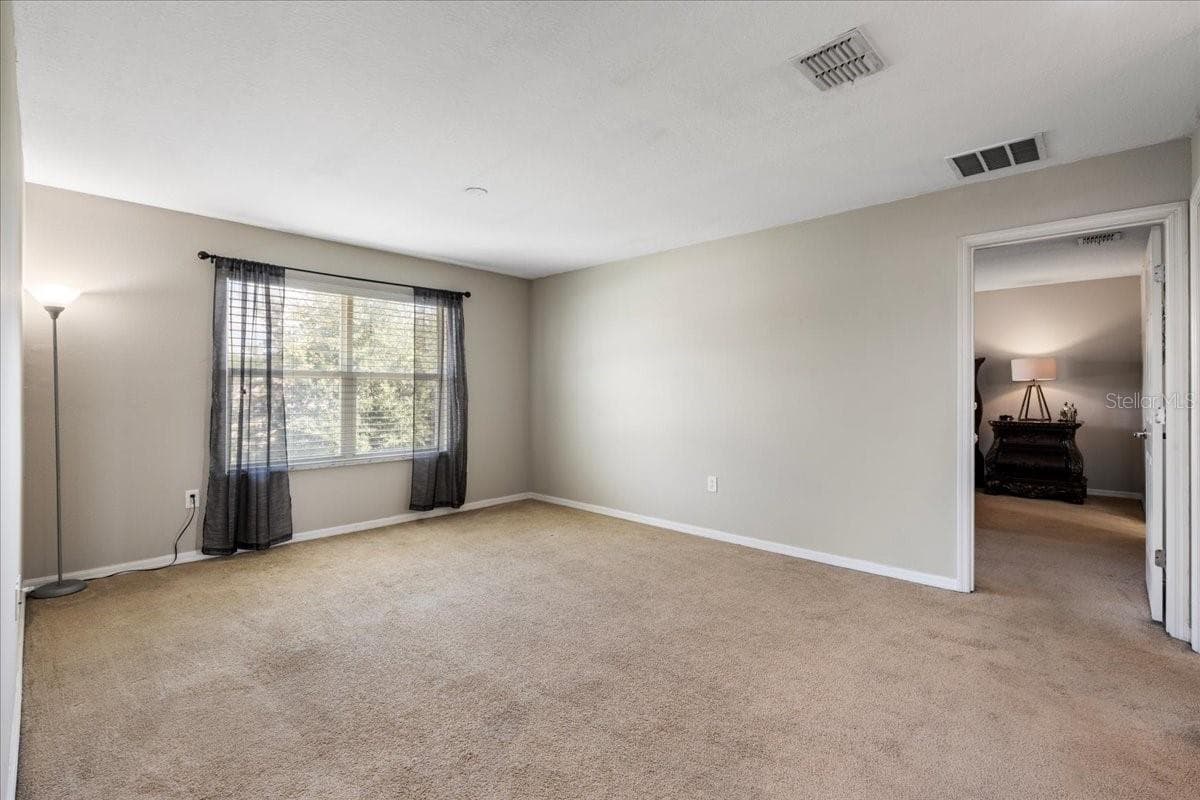 Single Family Residence at 2226 TAYLOR CREEK CT, KISSIMMEE, photo 17 of 41