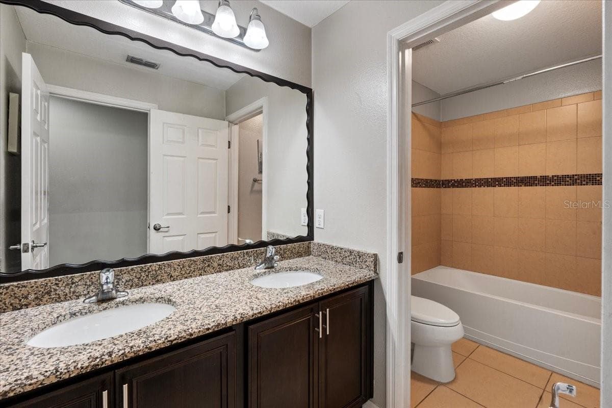 Single Family Residence at 2226 TAYLOR CREEK CT, KISSIMMEE, photo 26 of 41
