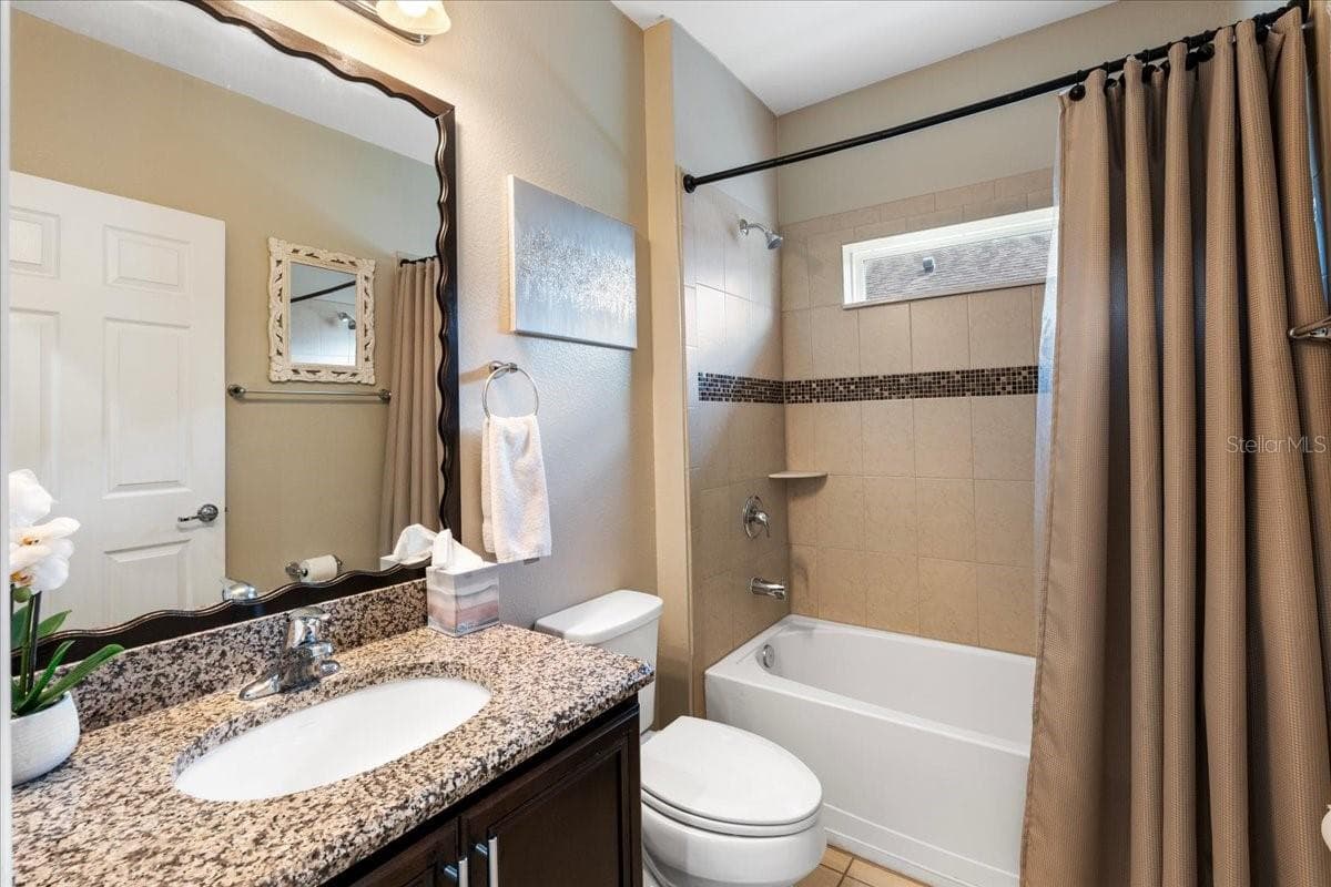Single Family Residence at 2226 TAYLOR CREEK CT, KISSIMMEE, photo 27 of 41