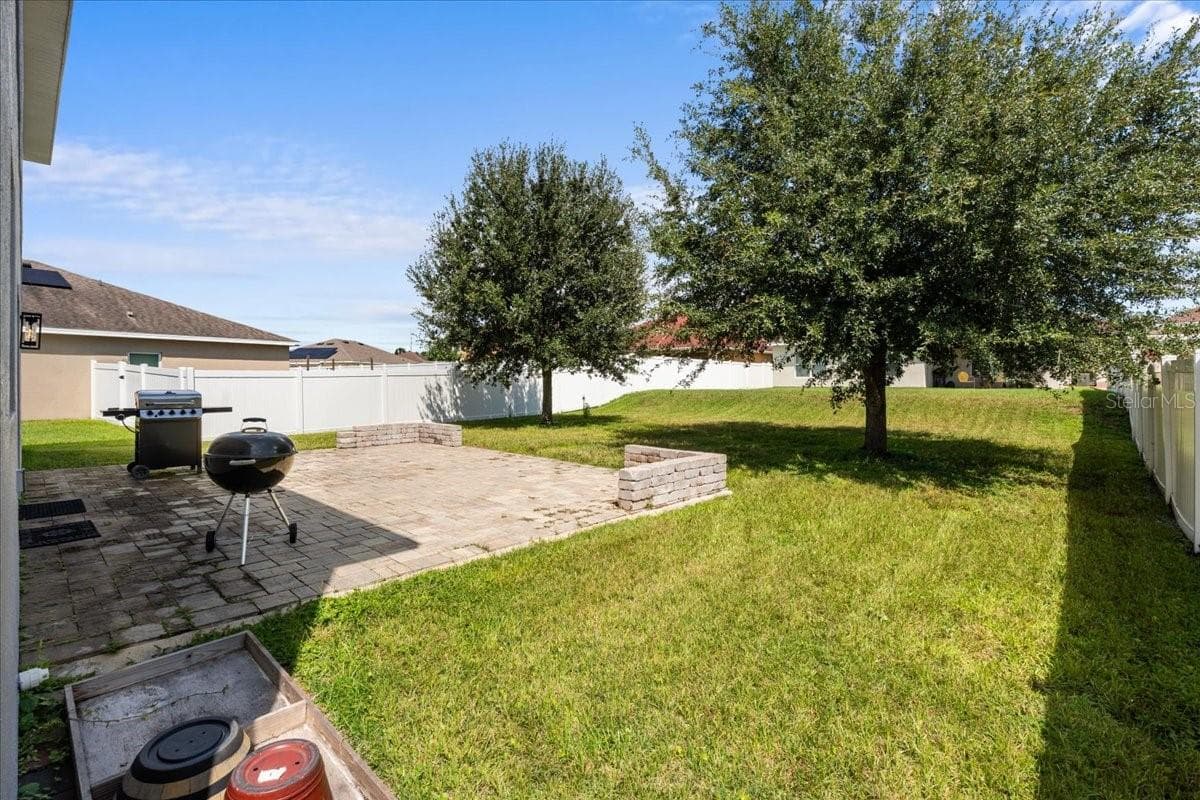Single Family Residence at 2226 TAYLOR CREEK CT, KISSIMMEE, photo 33 of 41