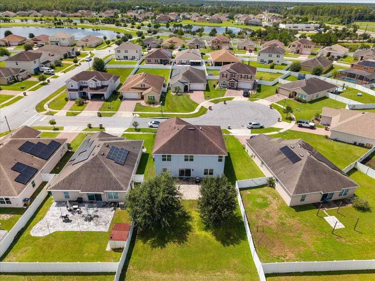 Single Family Residence at 2226 TAYLOR CREEK CT, KISSIMMEE, photo 34 of 41