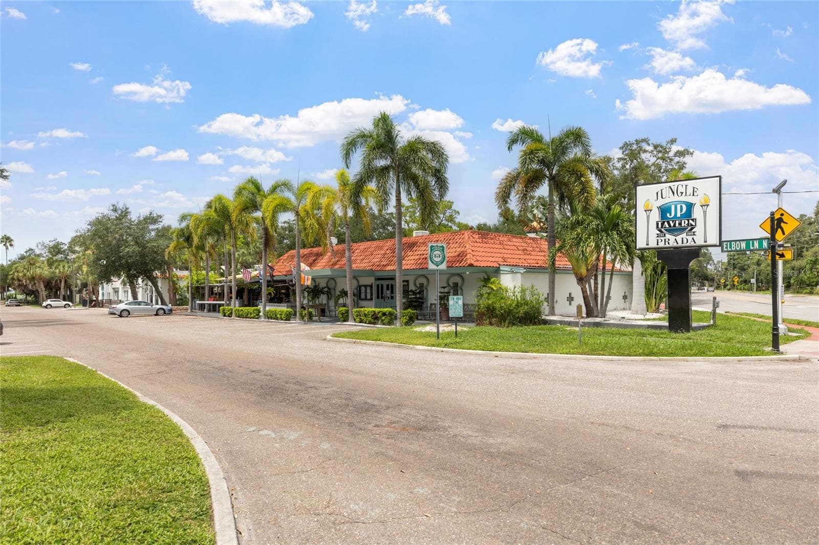 JP Tavern, Neighborhood - JUNGLE COVE, ST PETERSBURG