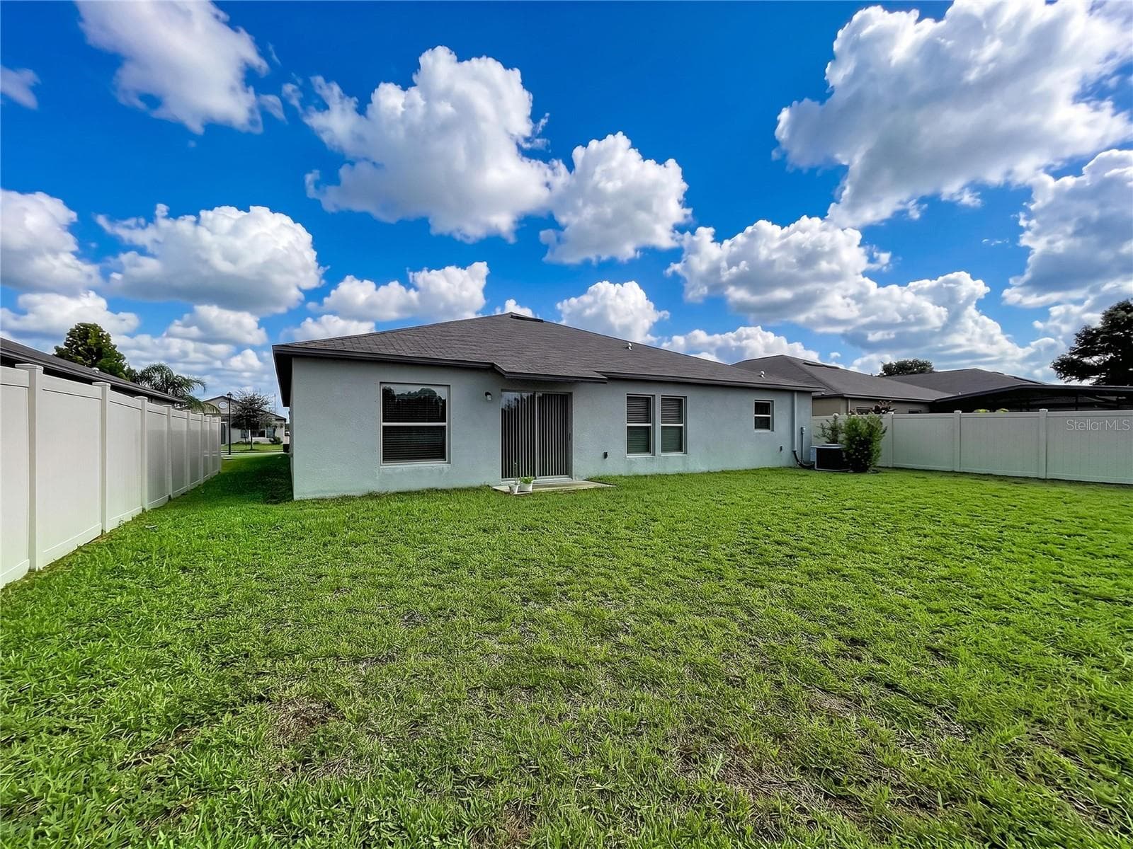 Single Family Residence at 1565 COLDING DR, RUSKIN, photo 27 of 30