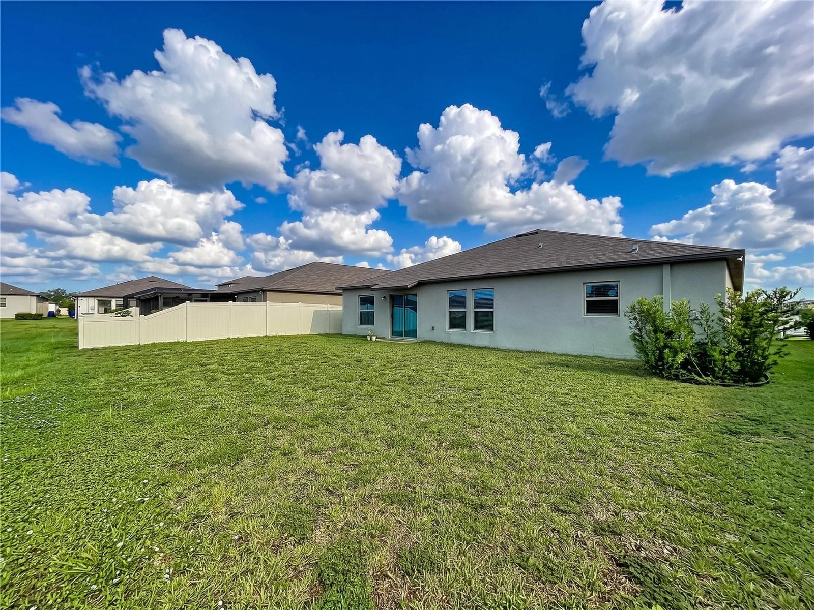 Single Family Residence at 1565 COLDING DR, RUSKIN, photo 28 of 30