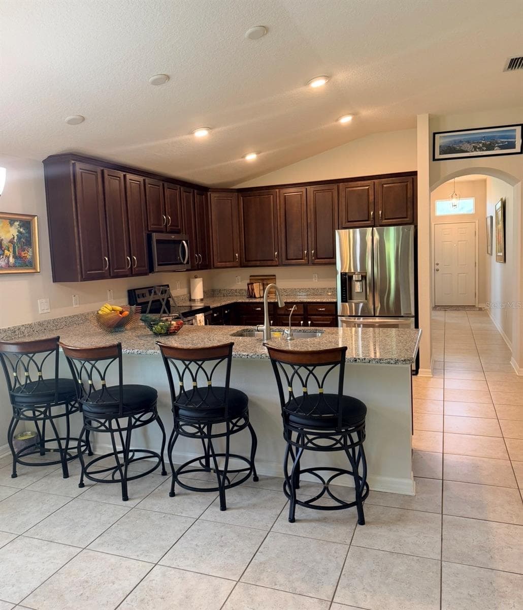 Single Family Residence at 6447 SPARKLING WAY, WESLEY CHAPEL, photo 4 of 29