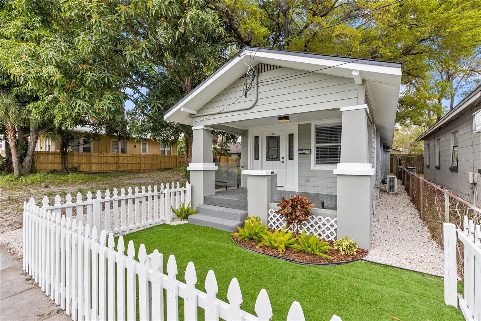 Single Family Residence at 2410 E COLUMBUS DR, TAMPA, photo 2 of 25