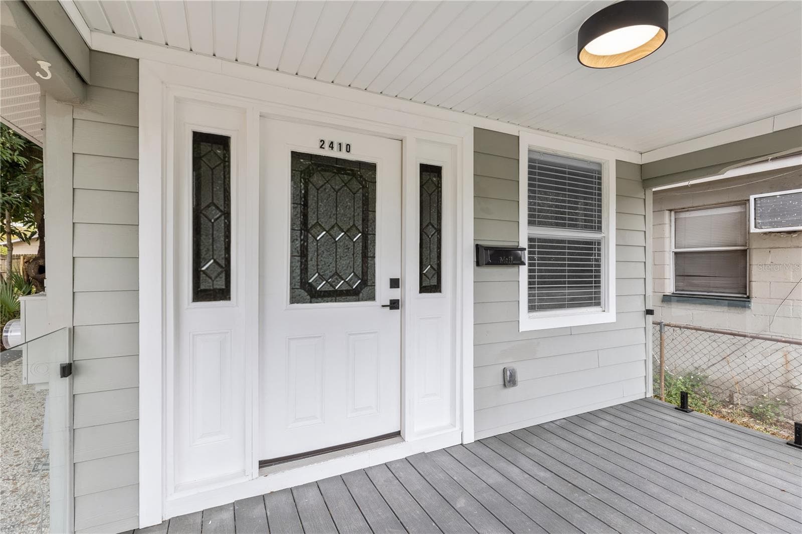 Single Family Residence at 2410 E COLUMBUS DR, TAMPA, photo 5 of 25