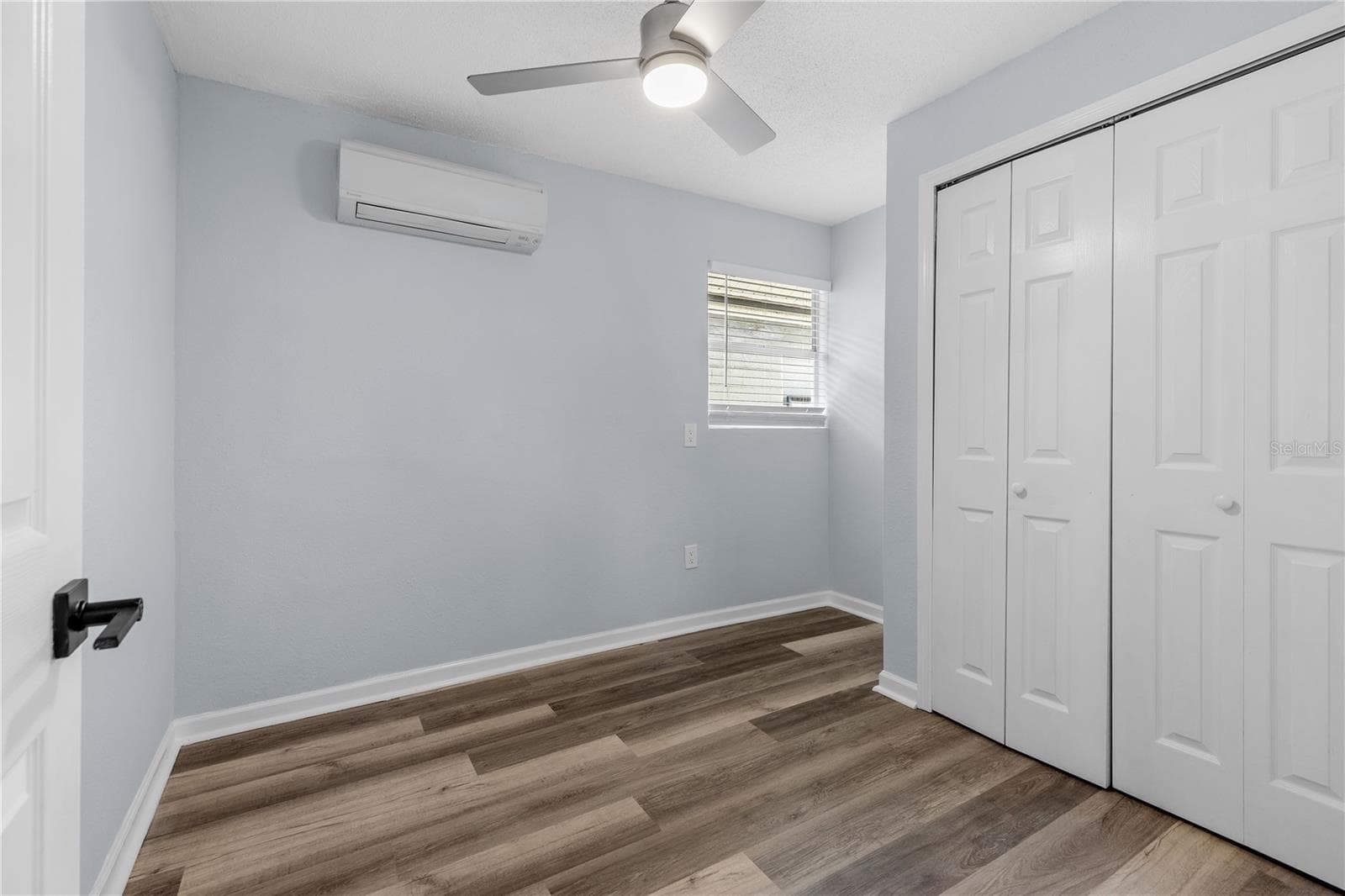 Single Family Residence at 2410 E COLUMBUS DR, TAMPA, photo 17 of 25