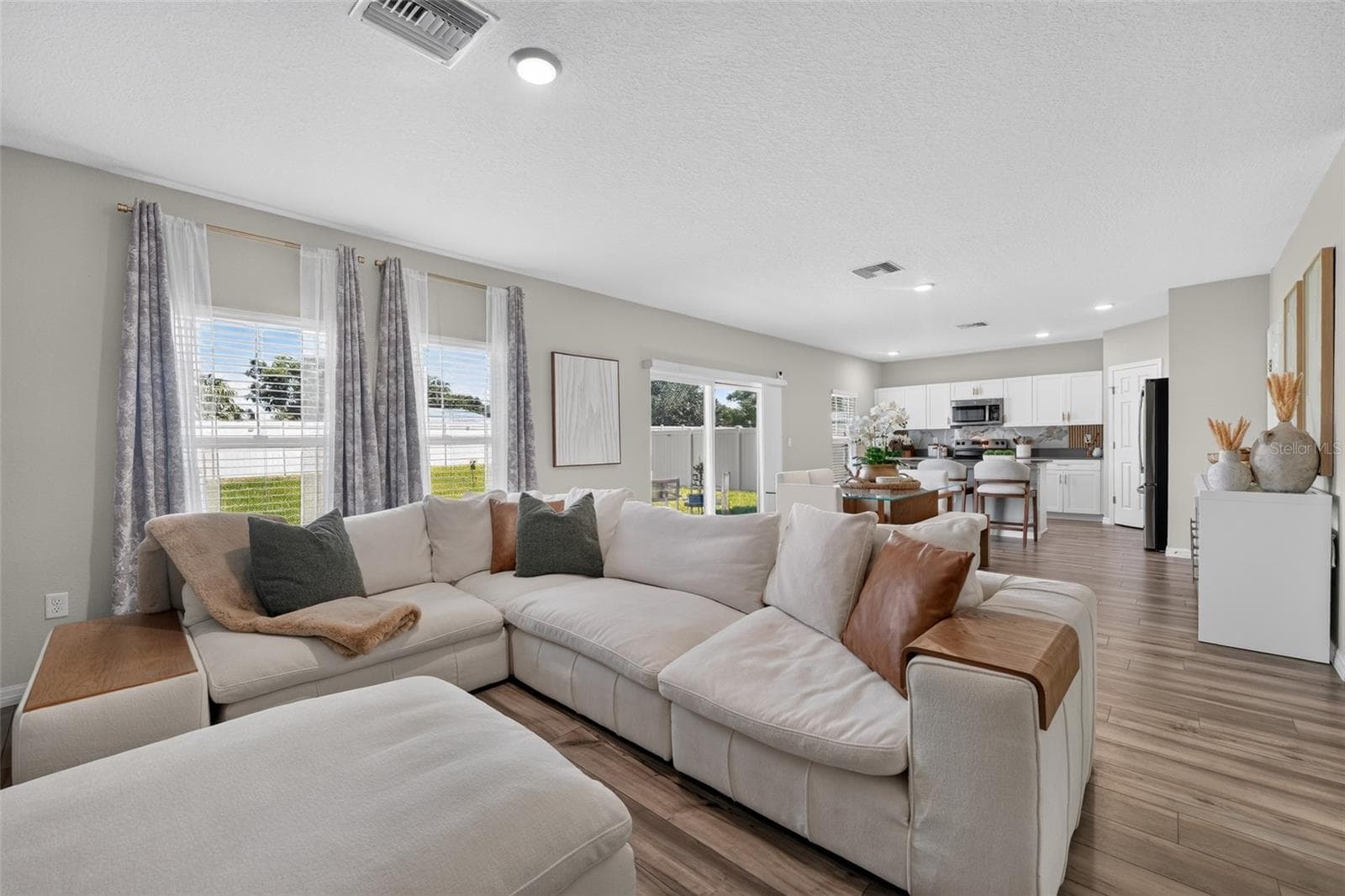 Living Room - 1857 GRASMERE ST, HAINES CITY