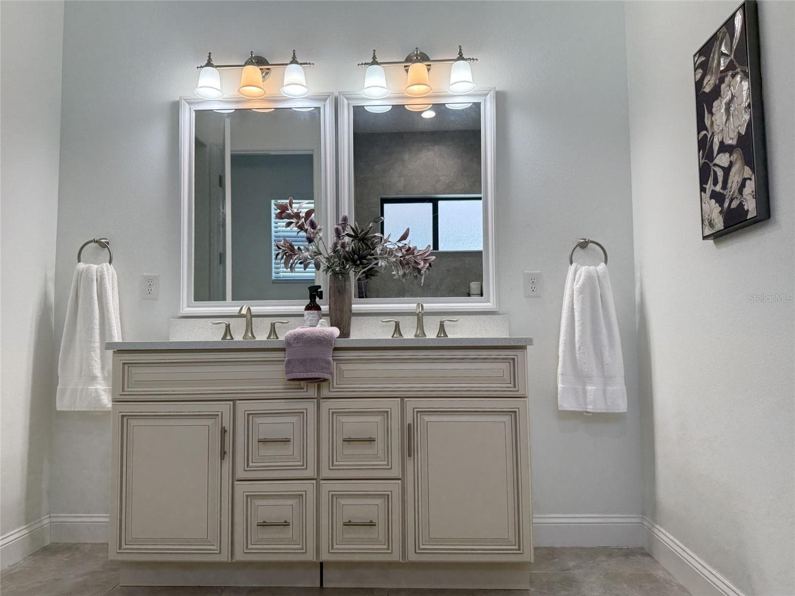 Ensuite Bathroom Vanity - 59 GREEN CIR, PALM COAST